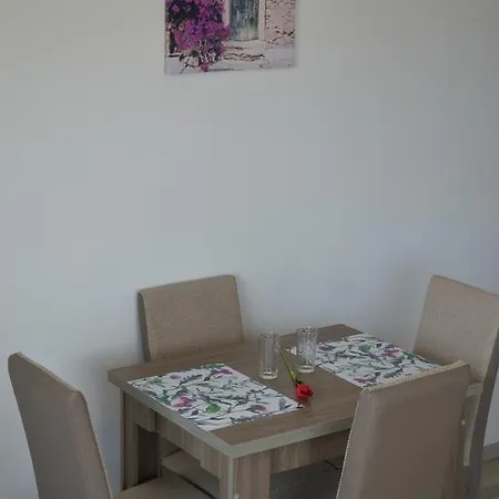 Lav Apartamento